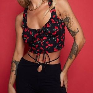 Motel Rocks Cherry crop top